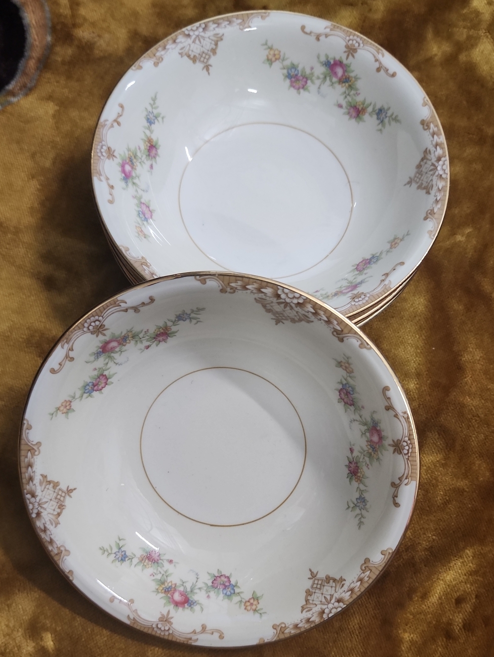 (4pc) Classic Floral Porcelain Bowl - White with Pink Floral Accents